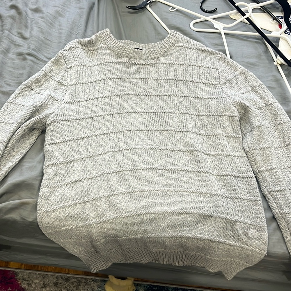 Express - men’s sweater